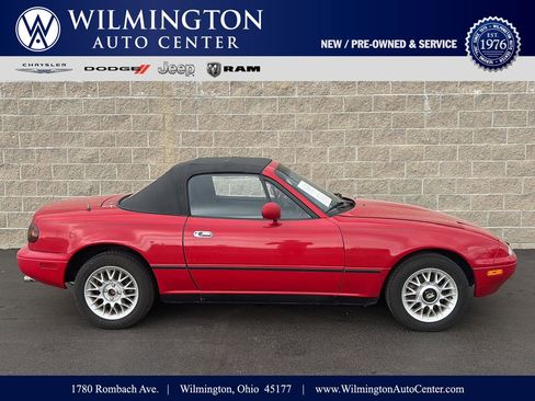 Used 1995 MAZDA MX-5 Miata image 1