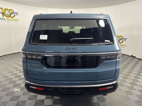 New 2026 Jeep Grand Wagoneer L Limited AWD/4WD image 7