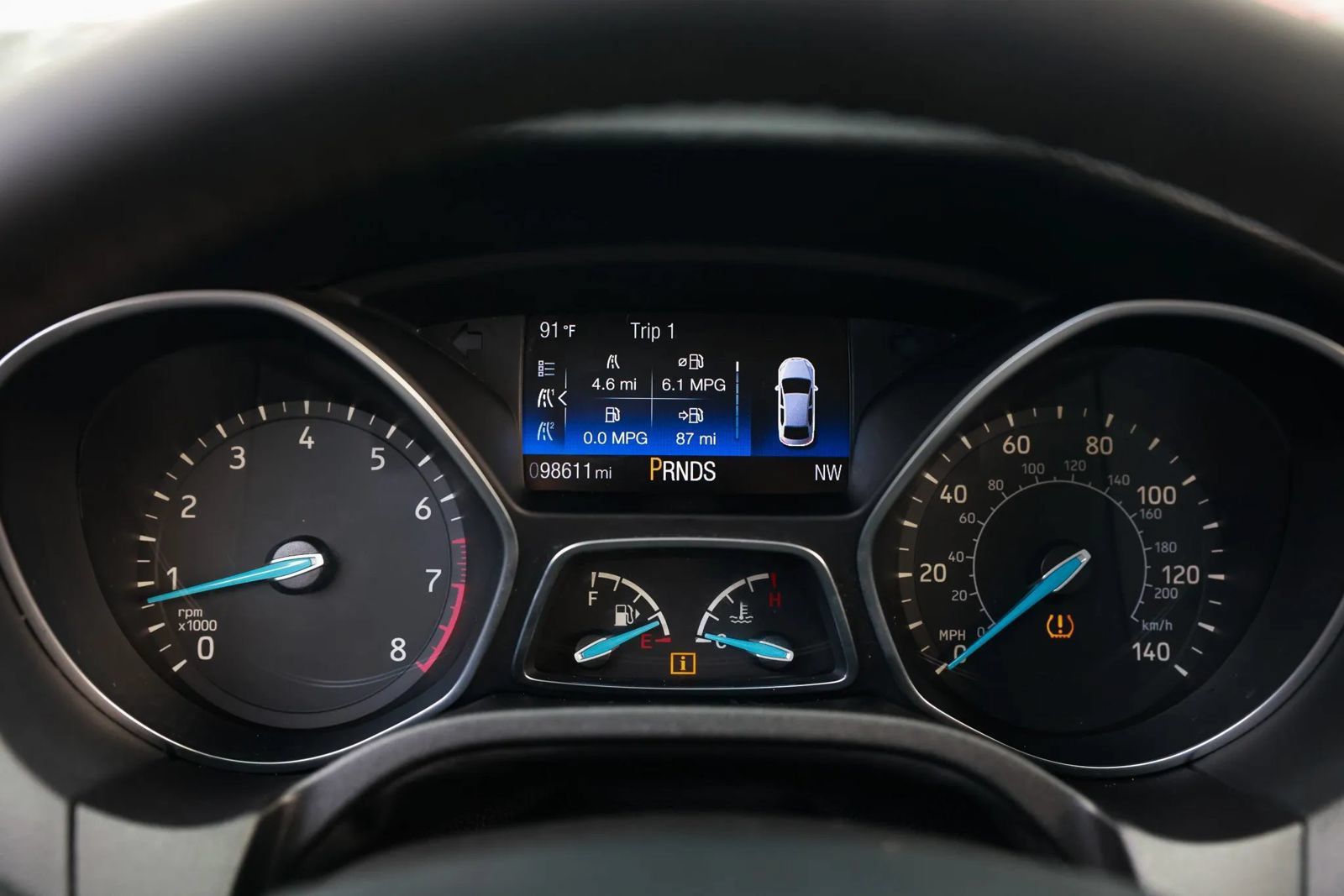Used 2015 Ford Focus SE w/ SE Sport Package FWD image 29