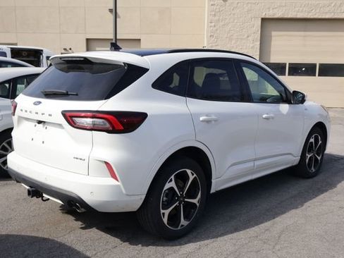 Used 2023 Ford Escape ST-Line Select w/ Tech Pack #2 image 4