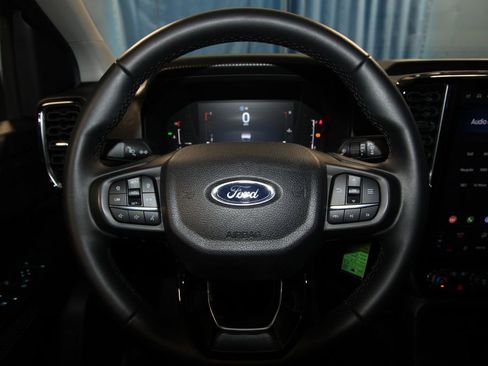 Used 2025 Ford Ranger XLT w/ Equipment Group 301A High AWD/4WD image 11