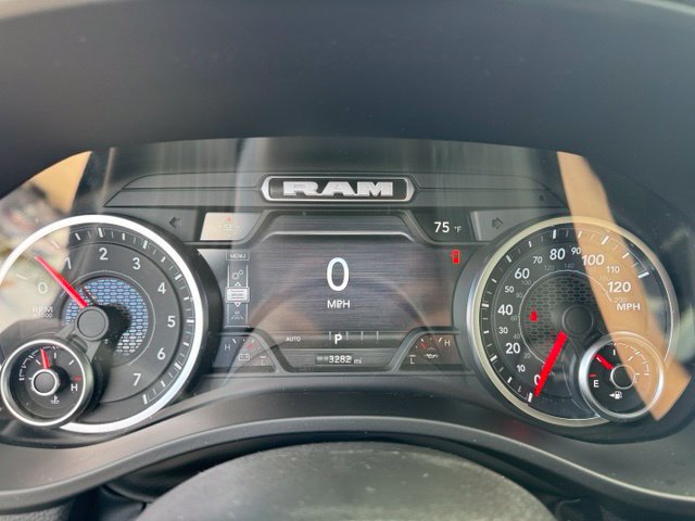 Used 2026 RAM 1500 Big Horn AWD/4WD image 16