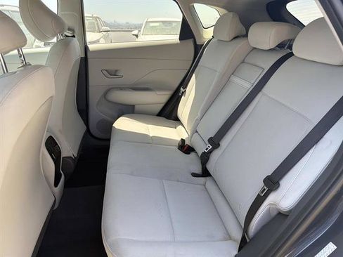 Used 2024 Hyundai Kona SEL FWD image 13