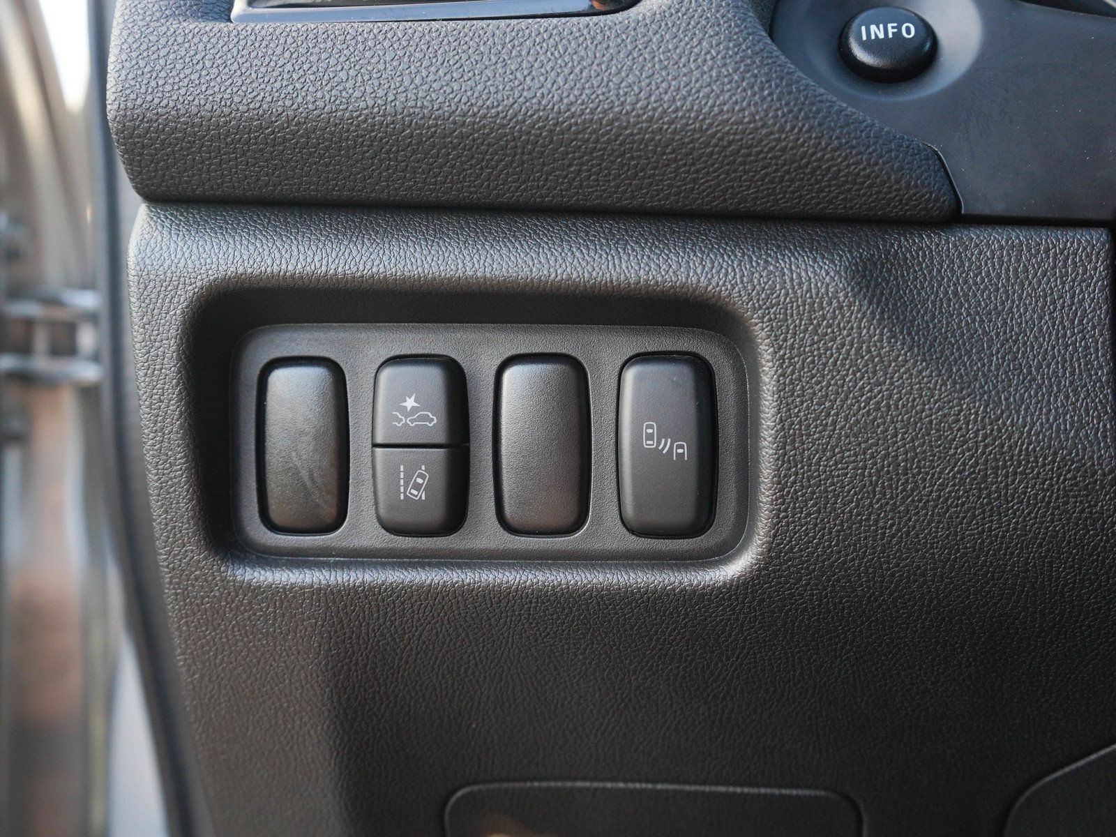 Used 2026 Mitsubishi Outlander Sport SE AWD/4WD image 23