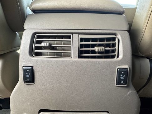 Used 2015 Nissan Armada Platinum w/ 2nd Row Captain Seat Package image 9