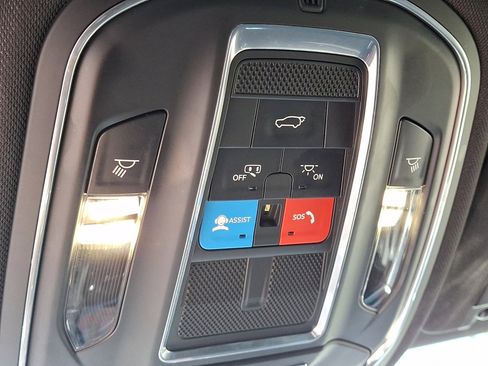 Used 2024 Jeep Grand Cherokee Trailhawk AWD/4WD image 32