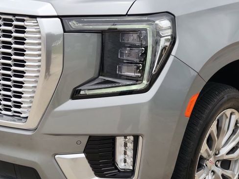 Used 2024 GMC Yukon XL Denali w/ Max Trailering Package RWD image 9