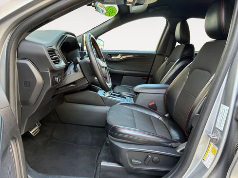 Used 2024 Ford Escape ST-Line AWD/4WD image 9
