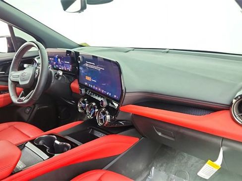Used 2025 Chevrolet Blazer EV SS image 21