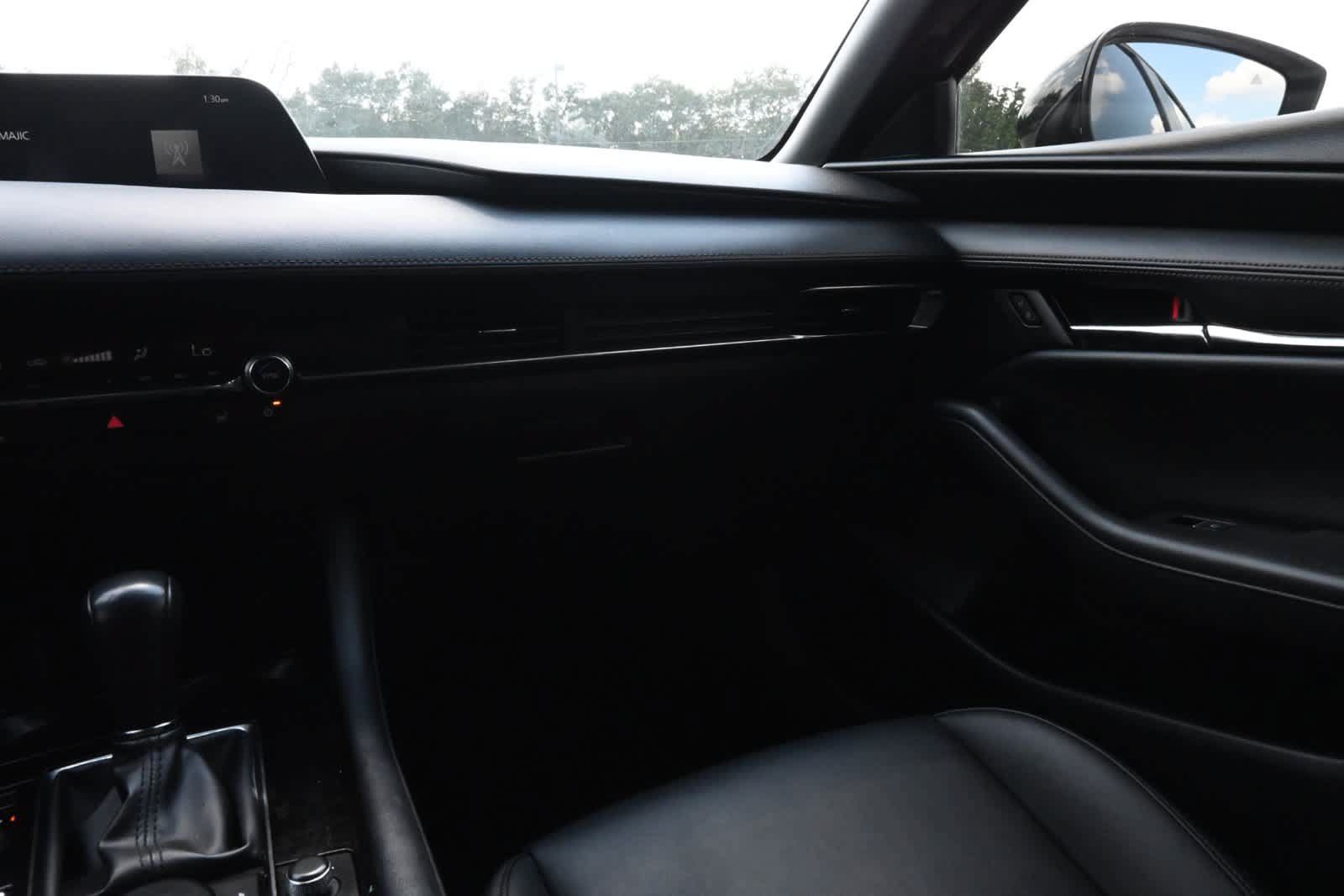 Used 2024 MAZDA MAZDA3 s FWD image 8