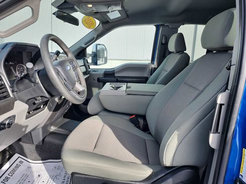 Used 2020 Ford F250 XL w/ STX Appearance Package image 11