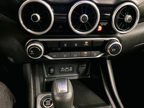 Used 2024 Nissan Sentra SV image 25