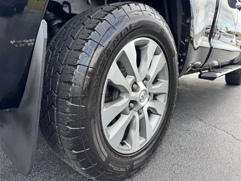 Used 2016 Toyota Tundra Limited w/ Limited Premium Package image 11