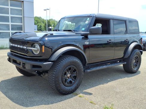 Used 2024 Ford Bronco Wildtrak AWD/4WD image 2