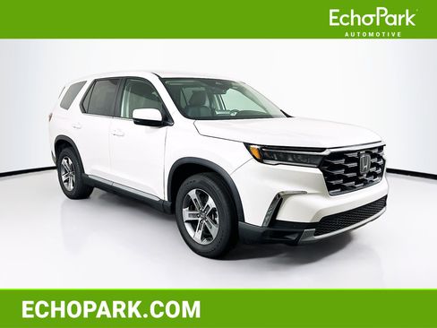 Used 2025 Honda Pilot EX-L image 1