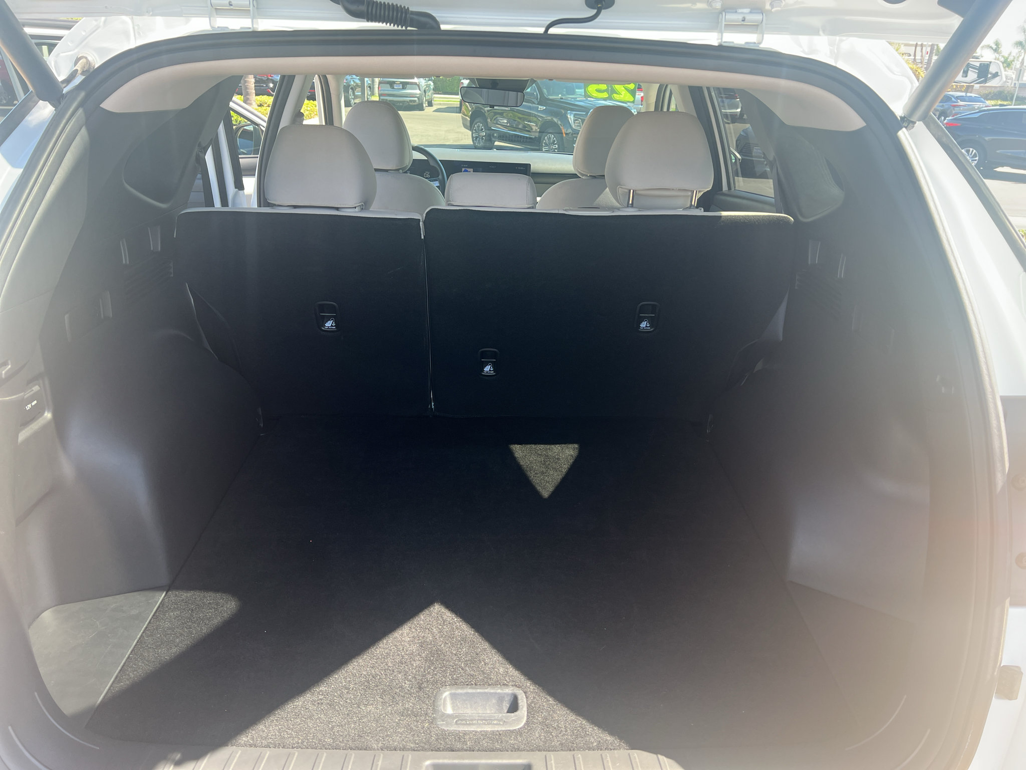 Used 2025 Hyundai Tucson SEL FWD image 17