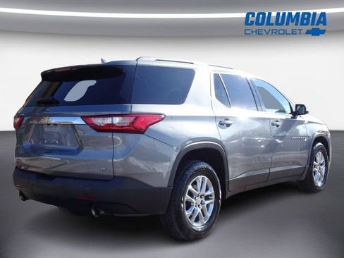 Used 2019 Chevrolet Traverse LT image 3