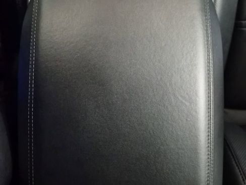 Used 2022 Porsche Cayenne S image 30