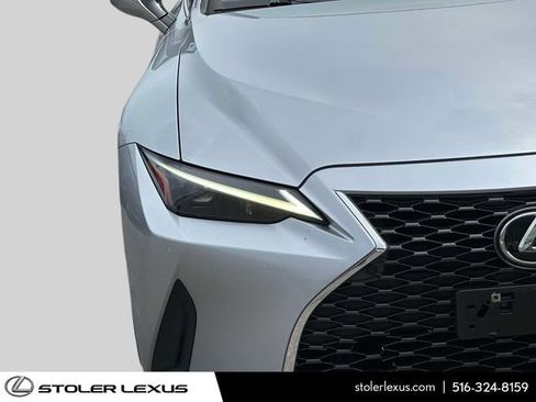 Used 2023 Lexus IS 300 AWD w/ Premium Package image 9