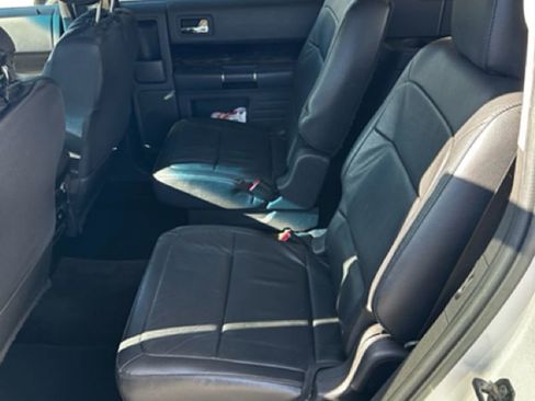Used 2016 Ford Flex SEL w/ Equipment Group 202A image 10