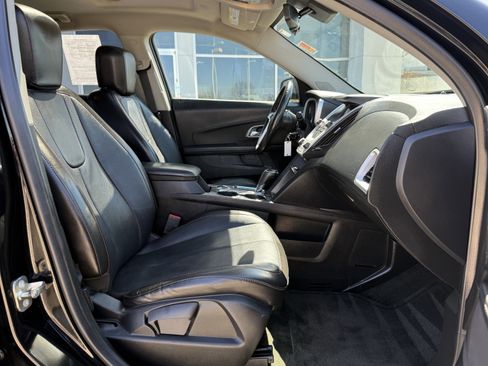 Used 2017 Chevrolet Equinox LT AWD/4WD image 5