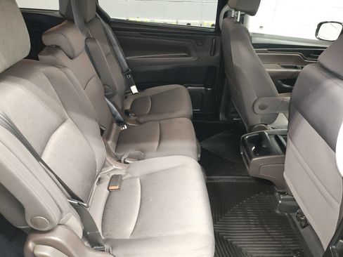 Used 2018 Honda Odyssey EX image 12