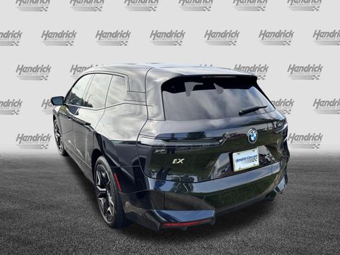 Used 2024 BMW iX xDrive50 w/ Premium Package AWD/4WD image 8
