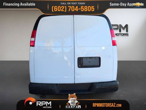 Used 2021 Chevrolet Express 2500 w/ Driver Convenience Package RWD image 4