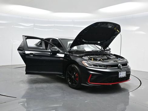 Used 2025 Volkswagen Jetta GLI Autobahn w/ GLI Black Package image 37