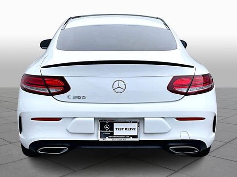 Used 2019 Mercedes-Benz C 300 Coupe image 4