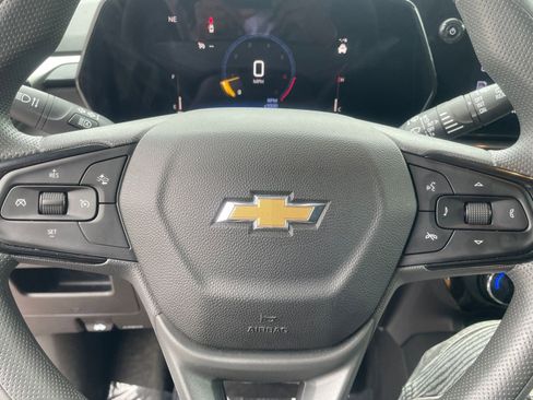 Used 2025 Chevrolet TrailBlazer LT FWD image 27