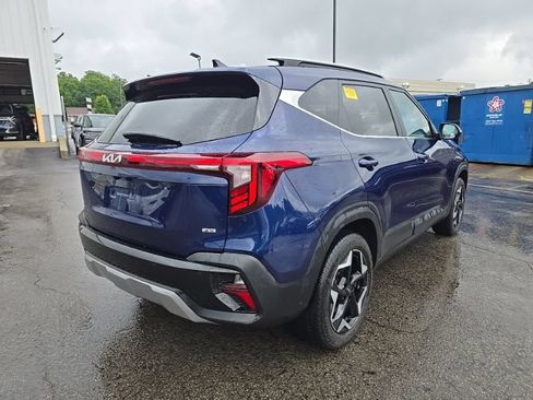 Used 2025 Kia Seltos EX w/ EX Sunroof Package AWD/4WD image 8
