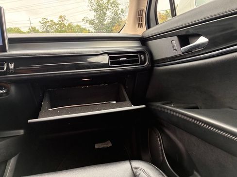 Used 2021 Lincoln Nautilus FWD image 43