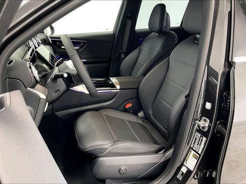 New 2026 Mercedes-Benz GLC 300 image 9