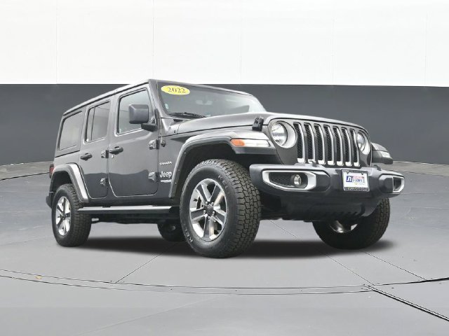 Used 2022 Jeep Wrangler Unlimited Sahara w/ Cold Weather Group AWD/4WD image 53