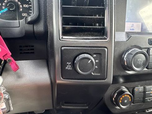 Used 2019 Ford F150 XLT AWD/4WD image 16