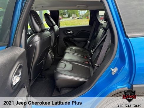 Used 2021 Jeep Cherokee Latitude Plus AWD/4WD image 54
