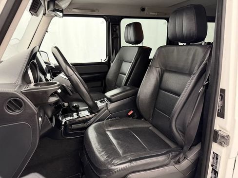 Used 2017 Mercedes-Benz G 550 image 9
