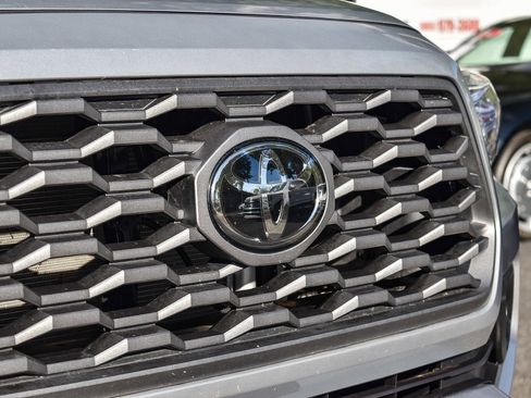 Used 2021 Toyota Tacoma TRD Sport image 10