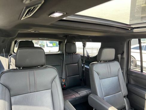 Used 2023 Chevrolet Suburban RST w/ Luxury Package AWD/4WD image 75