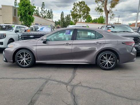 Used 2024 Toyota Camry SE FWD image 26