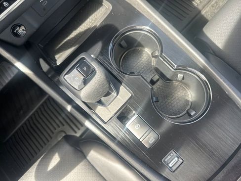 Certified 2025 Nissan Rogue SV w/ SV Premium Package image 28