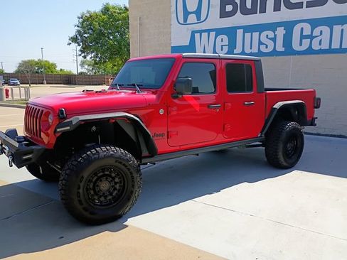 Used 2020 Jeep Gladiator Sport w/ Quick Order Package 24S AWD/4WD image 4
