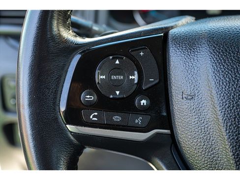 Used 2021 Honda Pilot Touring image 6