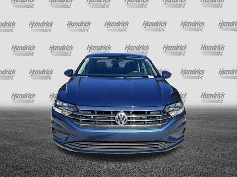 Used 2019 Volkswagen Jetta SE w/ Cold Weather Package image 3