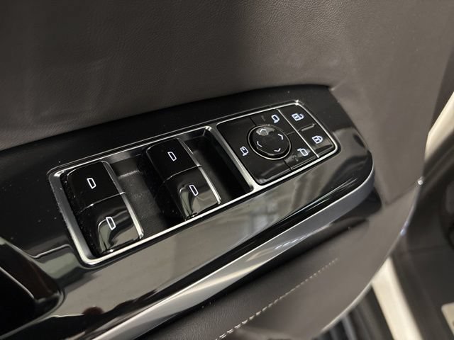 Used 2025 Cadillac Escalade Sport w/ Touring Package AWD/4WD image 10