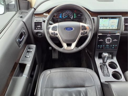 Used 2018 Ford Flex Limited FWD image 12