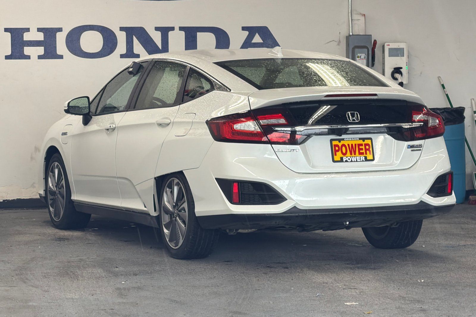 Used 2020 Honda Clarity Touring image 5