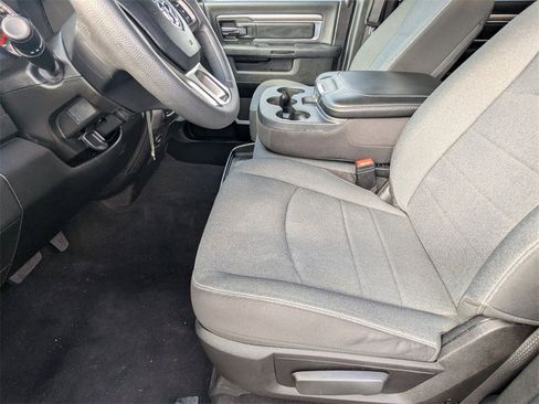 Used 2024 RAM 1500 Classic Warlock image 15