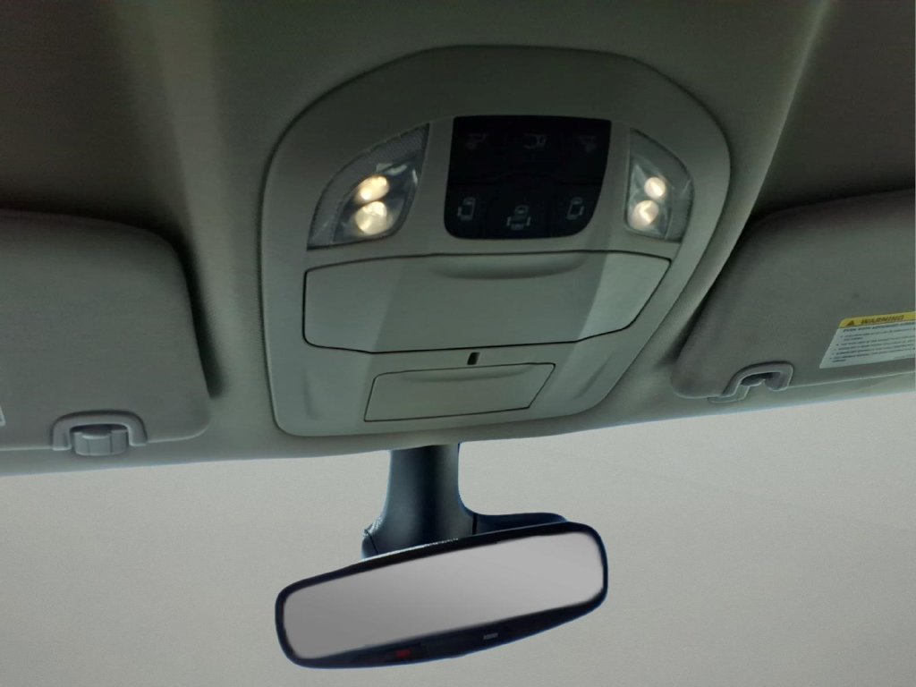 Used 2024 Chrysler Pacifica Limited FWD image 24